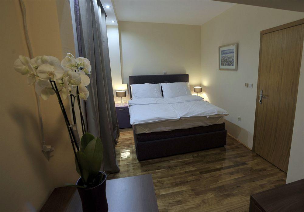 M Hotel