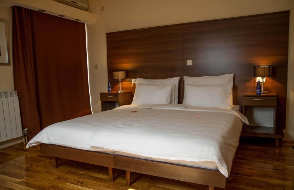 M Hotel 3*