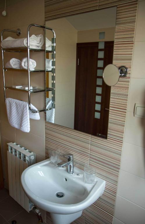 M Hotel 3*