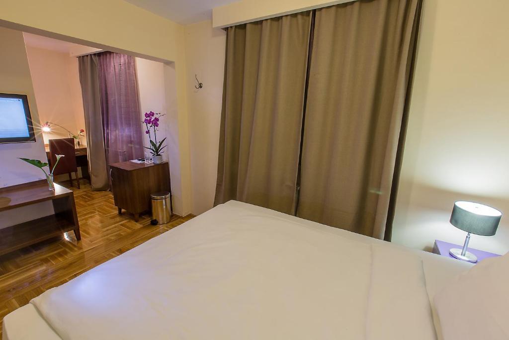 M Hotel