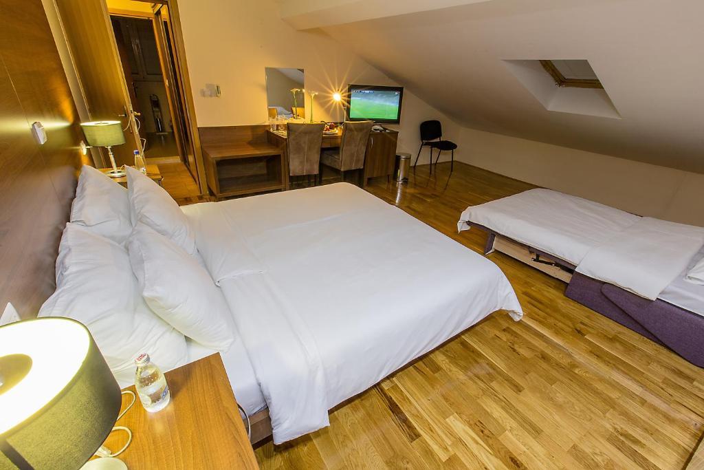 M Hotel