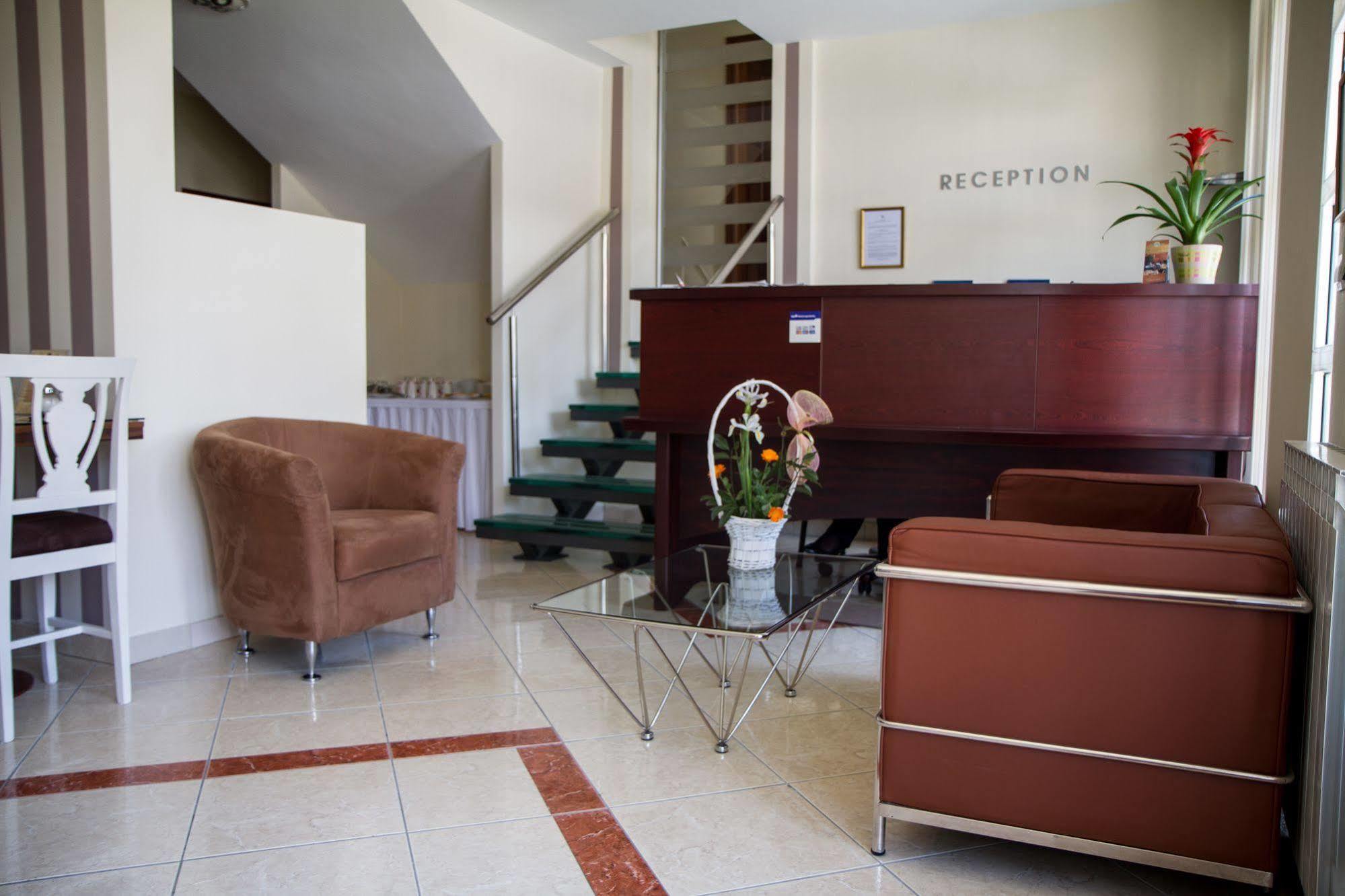 Hotel M 3*