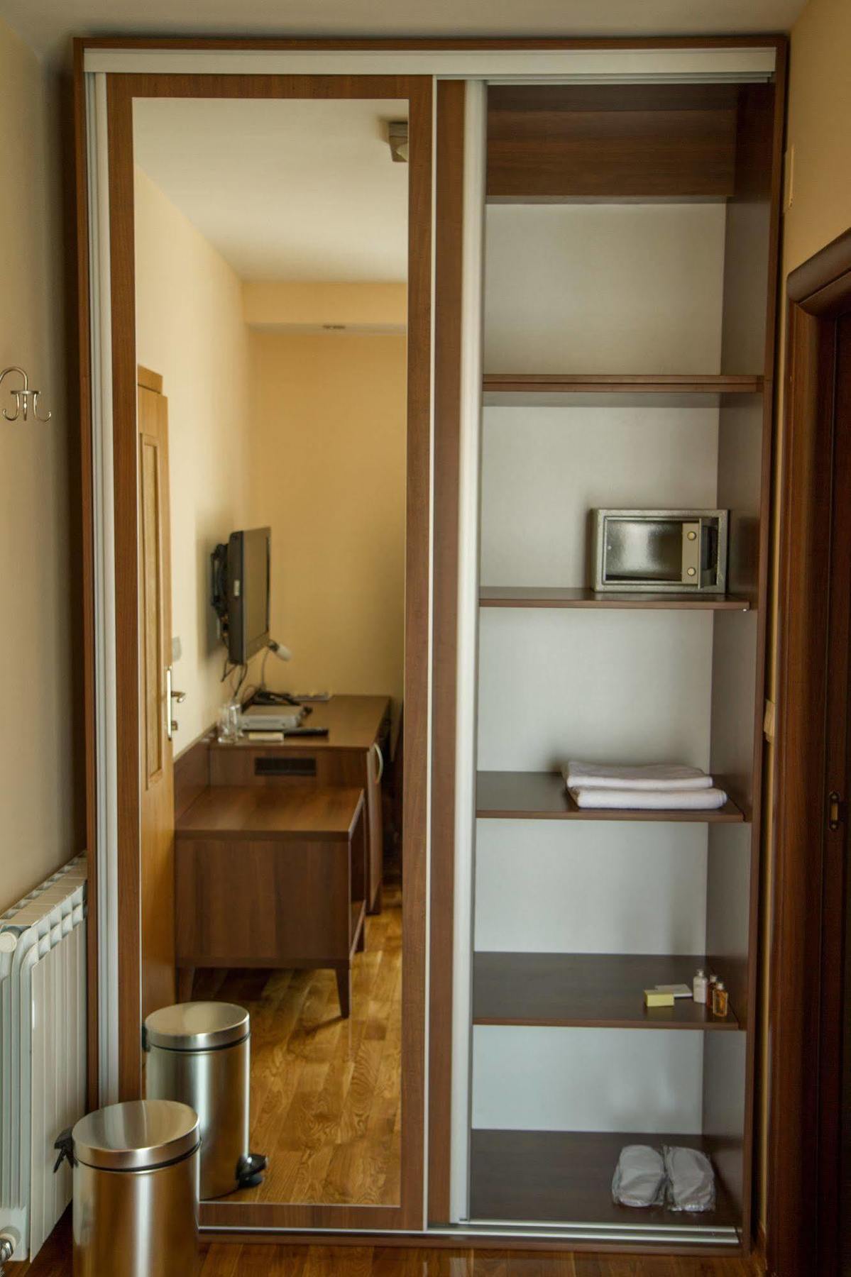 M Hotel 3*